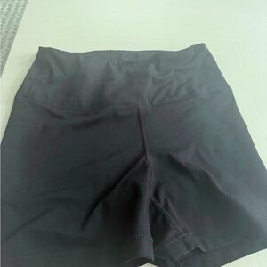 Yogalicious Black High-Rise Bike Shorts